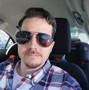 Meet your Posher, Justin